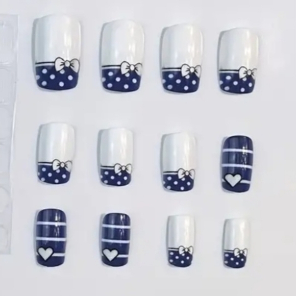 2/$16 Hearts, Bows, Polka-dots, & Stripes Press on Nails - Picture 3 of 12
